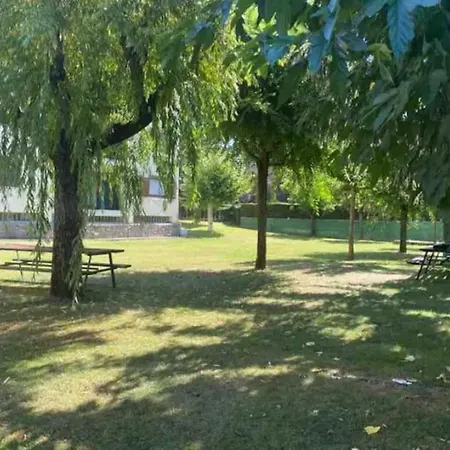 Acogedor En Familias,vistas A La Montana