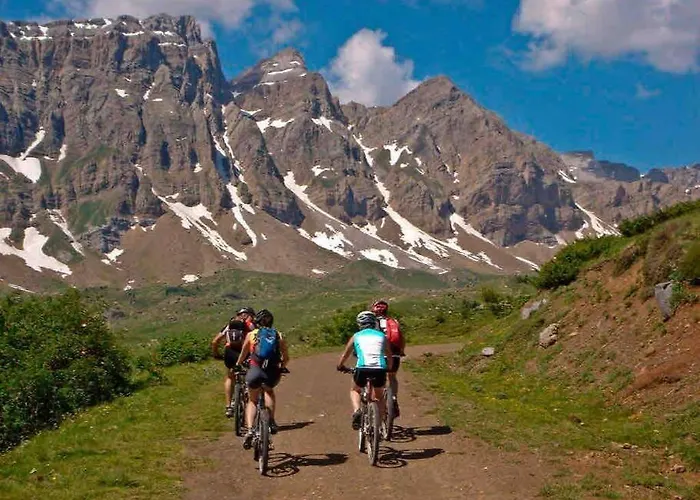 Acogedor En Familias,vistas A La Montana * Biescas (Aragon)