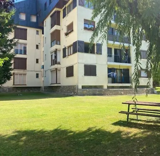 Acogedor En Familias,vistas A La Montana Biescas (Aragon)